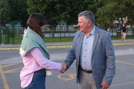 Cerkniška noč nagovor župana in koncert skupine Tabu 01 Foto Ljubo Vukelič